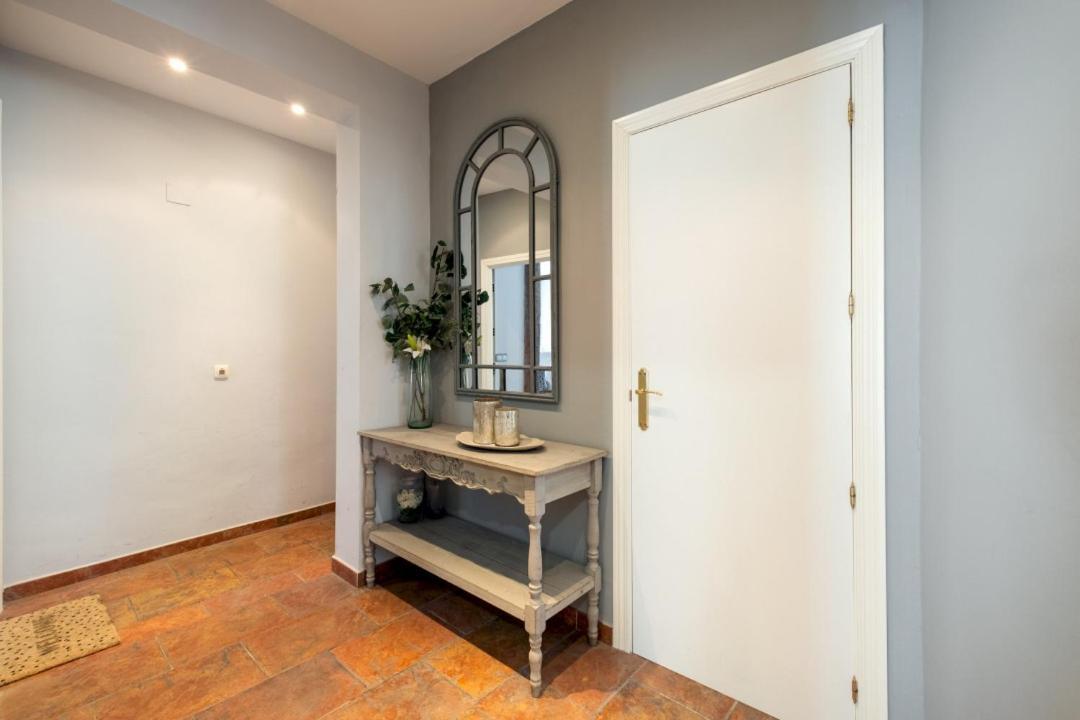 1 Bedroom 1 Bathroom Furnished - Sol - Bright Refurbished - Mintystay Madrid Exteriör bild