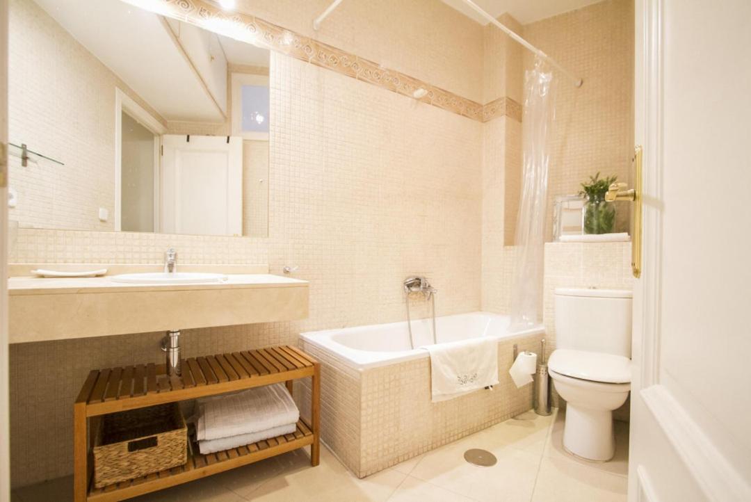 1 Bedroom 1 Bathroom Furnished - Sol - Bright Refurbished - Mintystay Madrid Exteriör bild