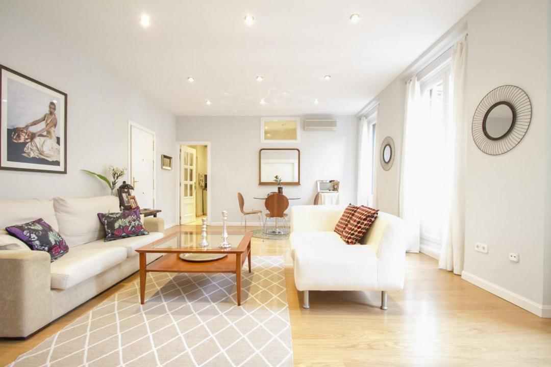 1 Bedroom 1 Bathroom Furnished - Sol - Bright Refurbished - Mintystay Madrid Exteriör bild