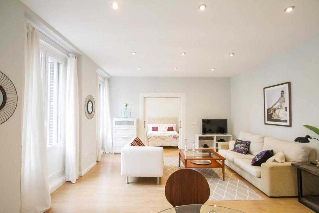 1 Bedroom 1 Bathroom Furnished - Sol - Bright Refurbished - Mintystay Madrid Exteriör bild