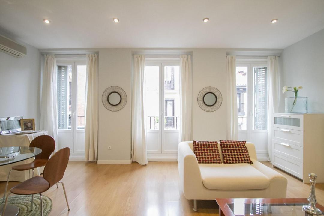 1 Bedroom 1 Bathroom Furnished - Sol - Bright Refurbished - Mintystay Madrid Exteriör bild