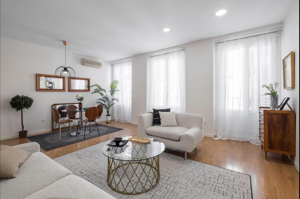 1 Bedroom 1 Bathroom Furnished - Sol - Bright Refurbished - Mintystay Madrid Exteriör bild